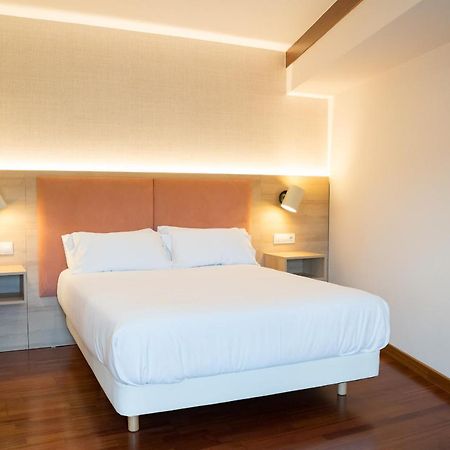 Hotel Parking Miradoiro De Belvis Santiago de Compostela Exterior foto