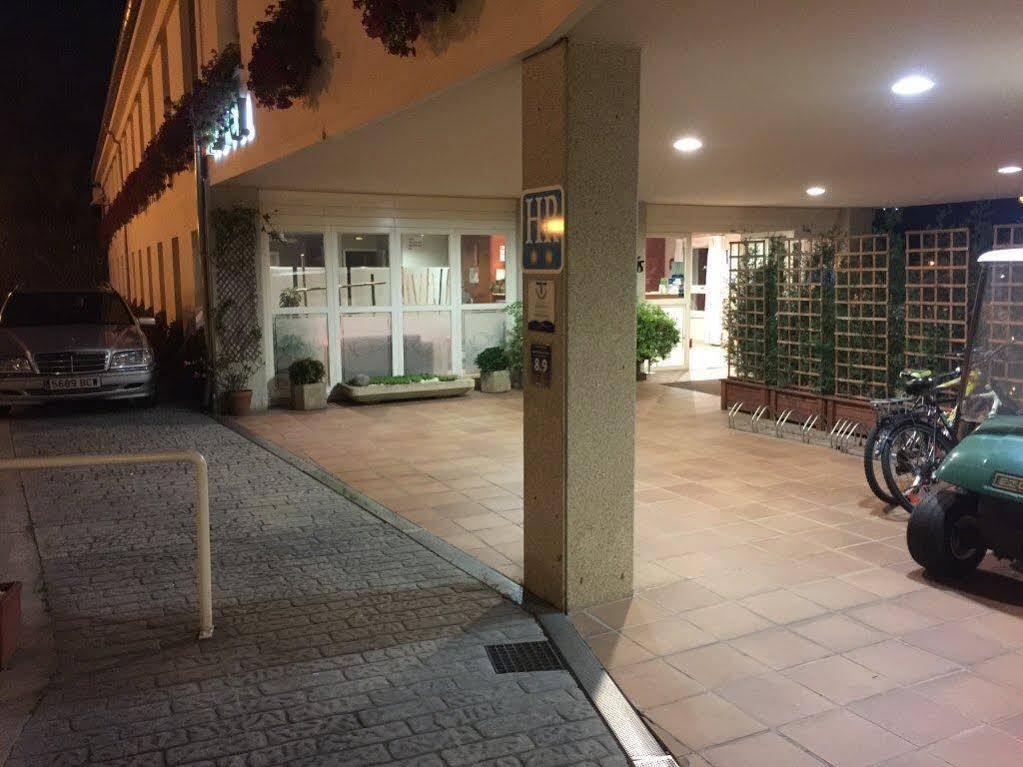 Hotel Parking Miradoiro De Belvis Santiago de Compostela Exterior foto